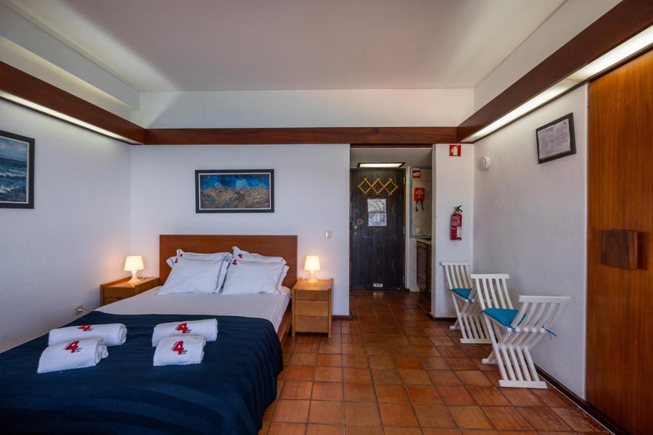 Rent4Rest - Sesimbra Ocean View Studio Buitenkant foto