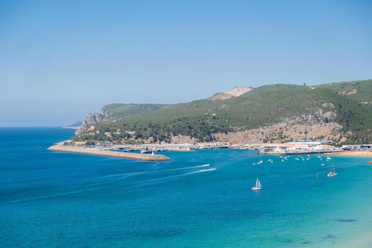 Rent4Rest - Sesimbra Ocean View Studio Buitenkant foto