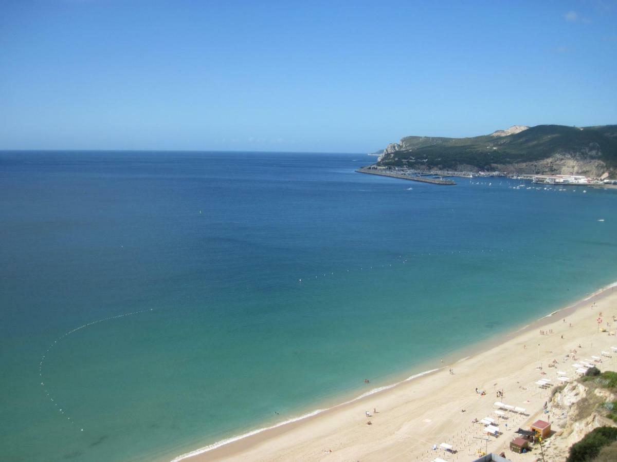 Rent4Rest - Sesimbra Ocean View Studio Buitenkant foto